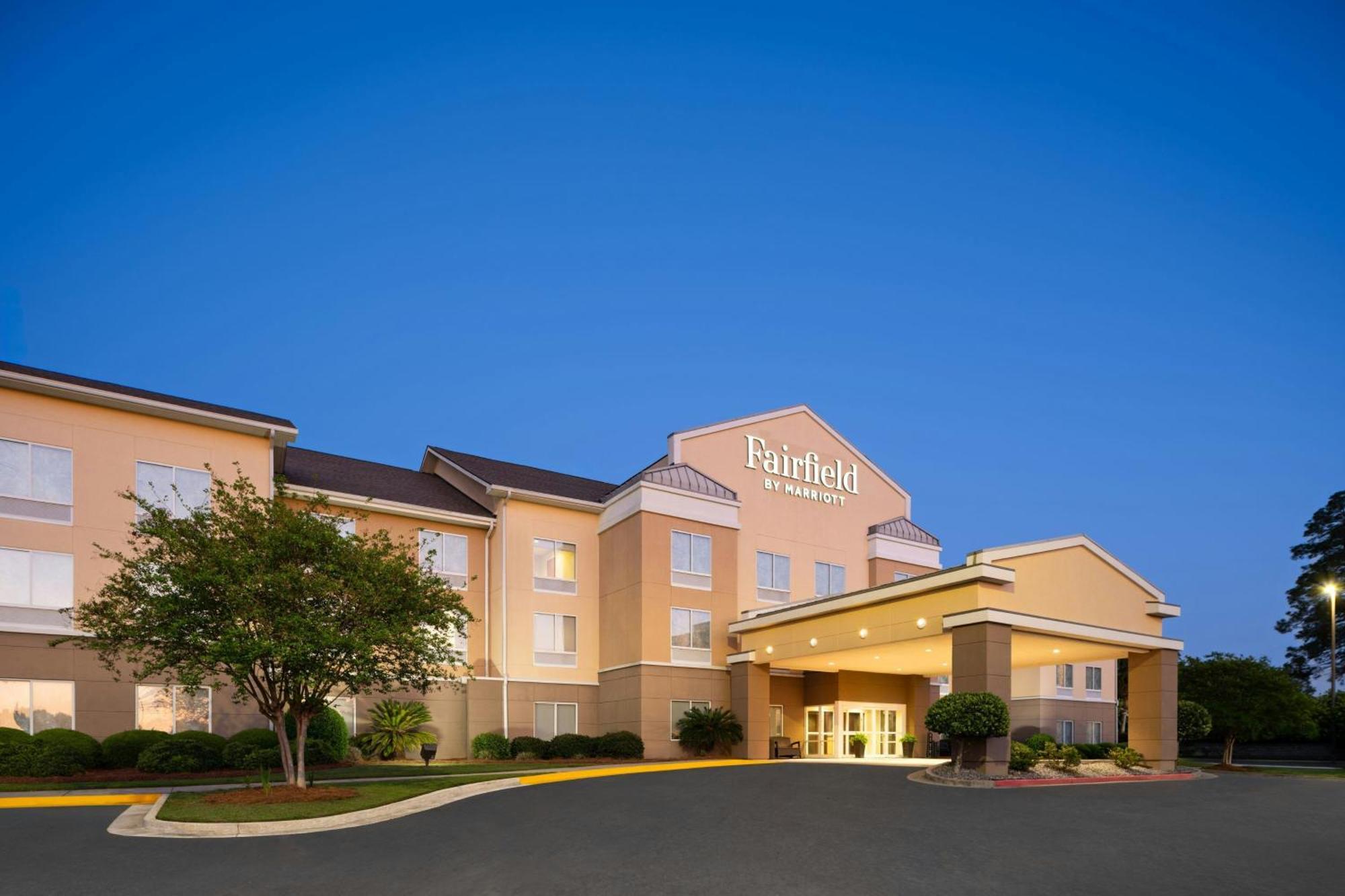 Fairfield Inn And Suites By Marriott Tifton Exteriör bild
